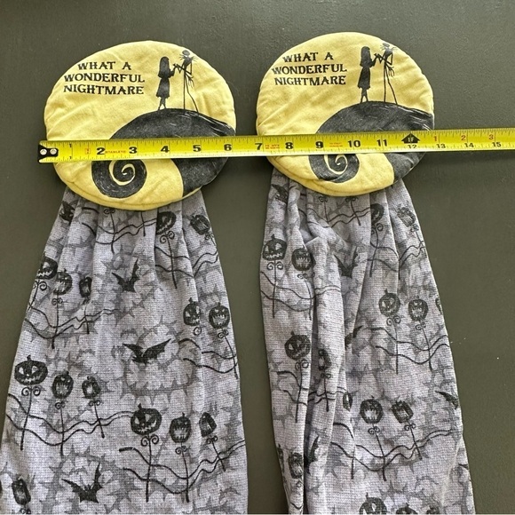 What A Wonderful Nightmare Hand Towels Set of 2 NBC Halloween Purple Disney Jack - Picture 4 of 9